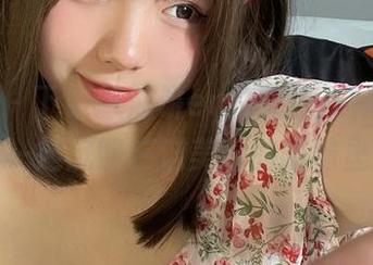 微密圈 – 下载葱油饼er的灰色开衫，准备好一起沉醉在这美好的暧昧里！