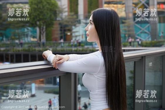 蜜桃社-萌美Moemi 蜜桃社 - 让你每天都想‘萌’起来的可爱图包:看看萌美Moemi的魔法!