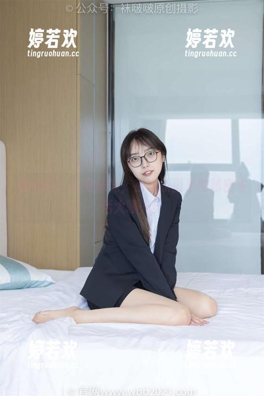袜啵啵 - 小安妹妹，在线原图里的秘密生活大曝光！