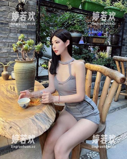 微密圈 - 从墙壁到桌面，陈妮妮UNI的超细内内写真壁纸全覆盖！