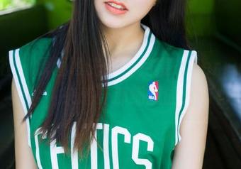 魅妍社 – 原图曝光：绯月樱-Cherry黑白美学，来感受那细腻的光与影